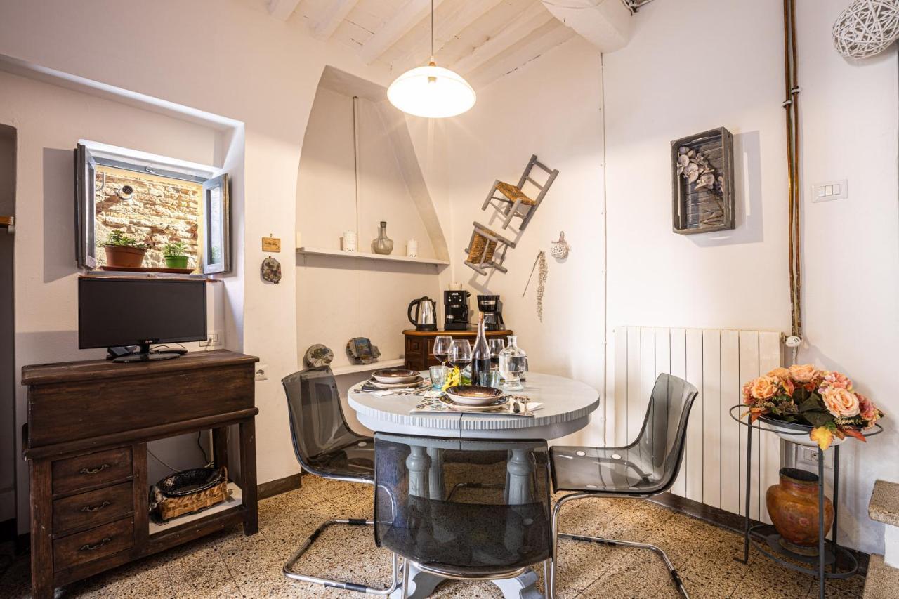 Angolo Della Cei Terricciola Exteriér fotografie